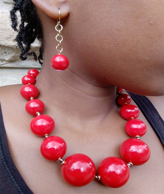 Bowly Red Earrings and Necklace