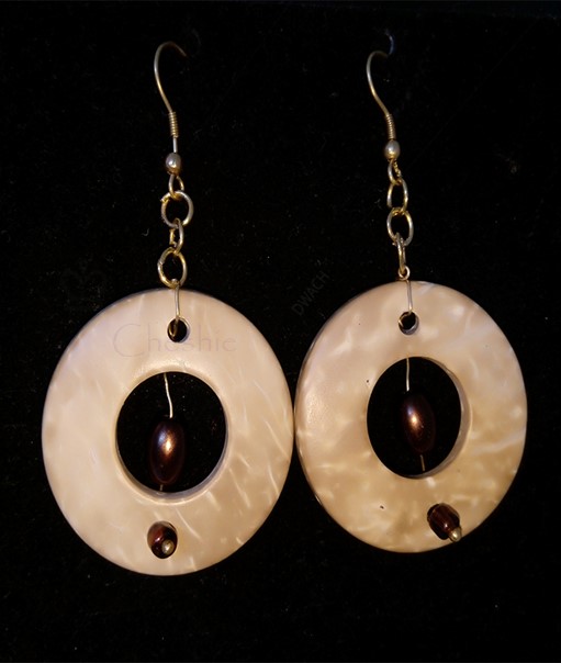 Cream Circle Bone Earrings