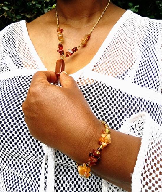 Stoney Brown Brass Necklace and Bracelet